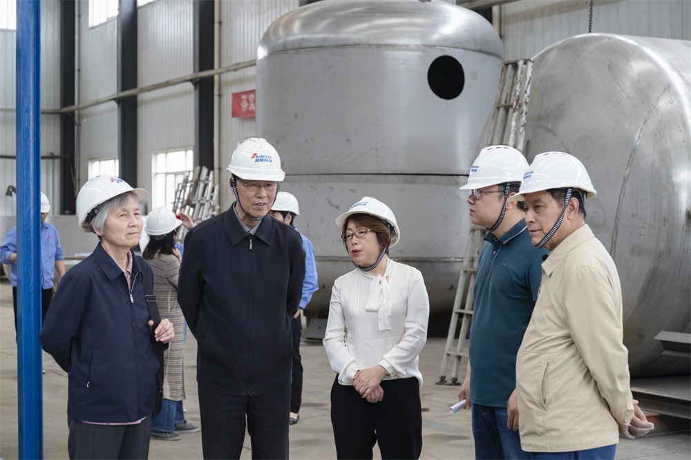 张全兴院士参观888集团科技 张全兴院士参观888集团科技