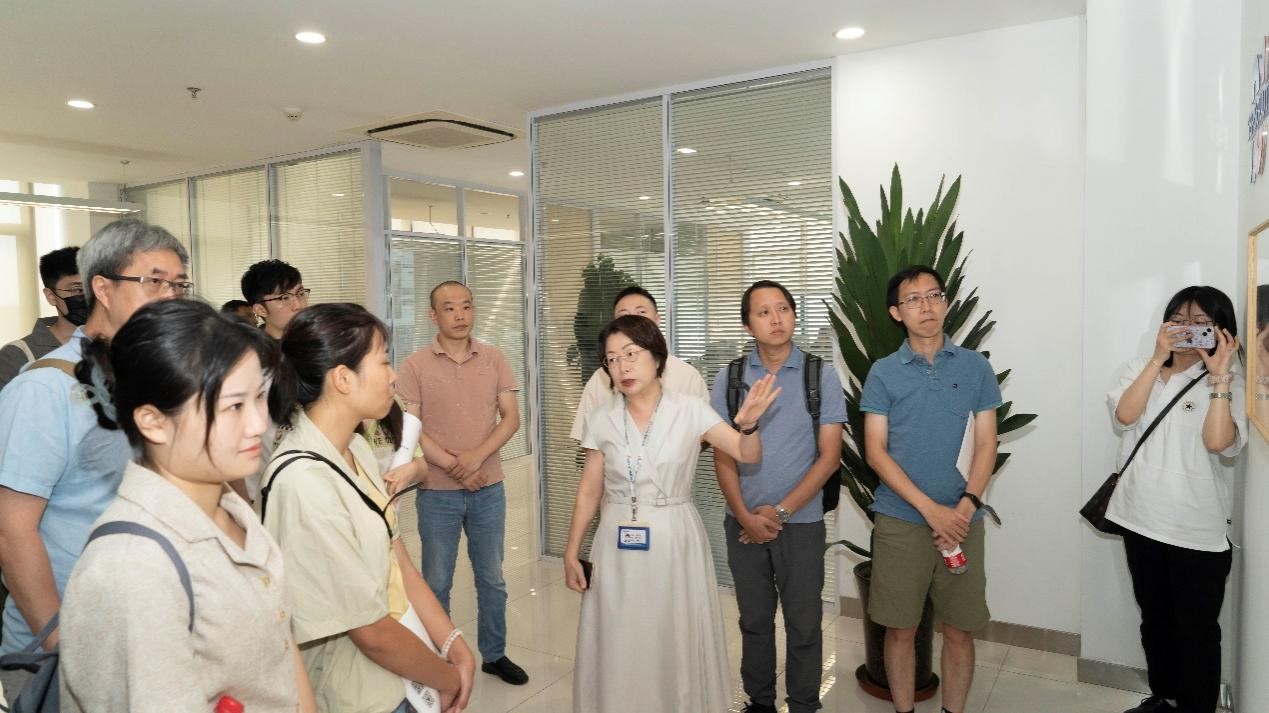 ���ź�����ʦ�����н������888���ſƼ��ι۵���